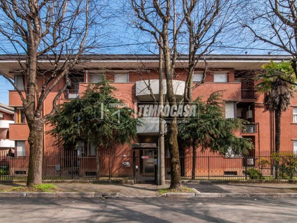 appartamento in vendita a Desio