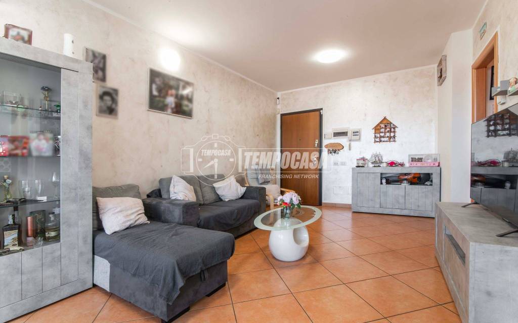 appartamento in vendita a Desio
