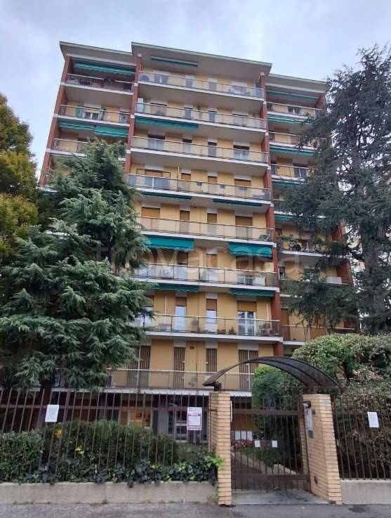 appartamento in vendita a Desio