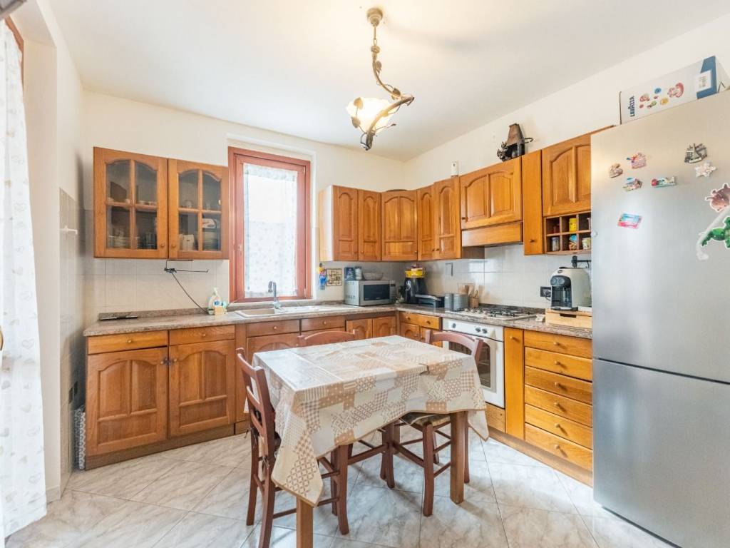 appartamento in vendita a Desio