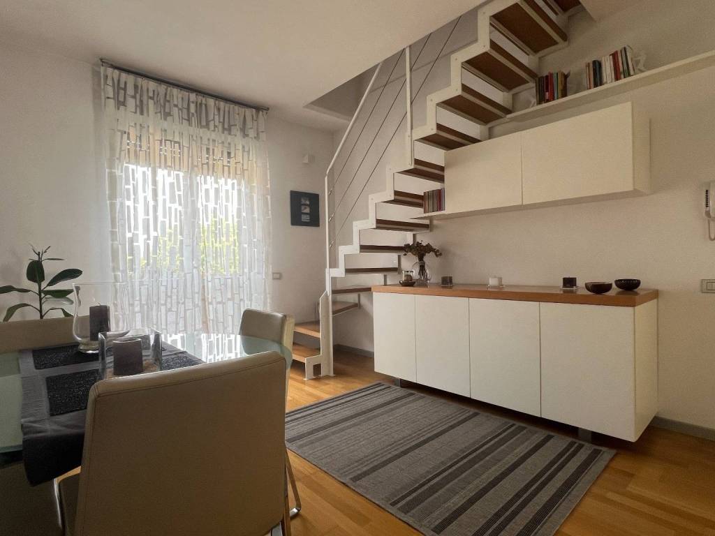 appartamento in vendita a Desio