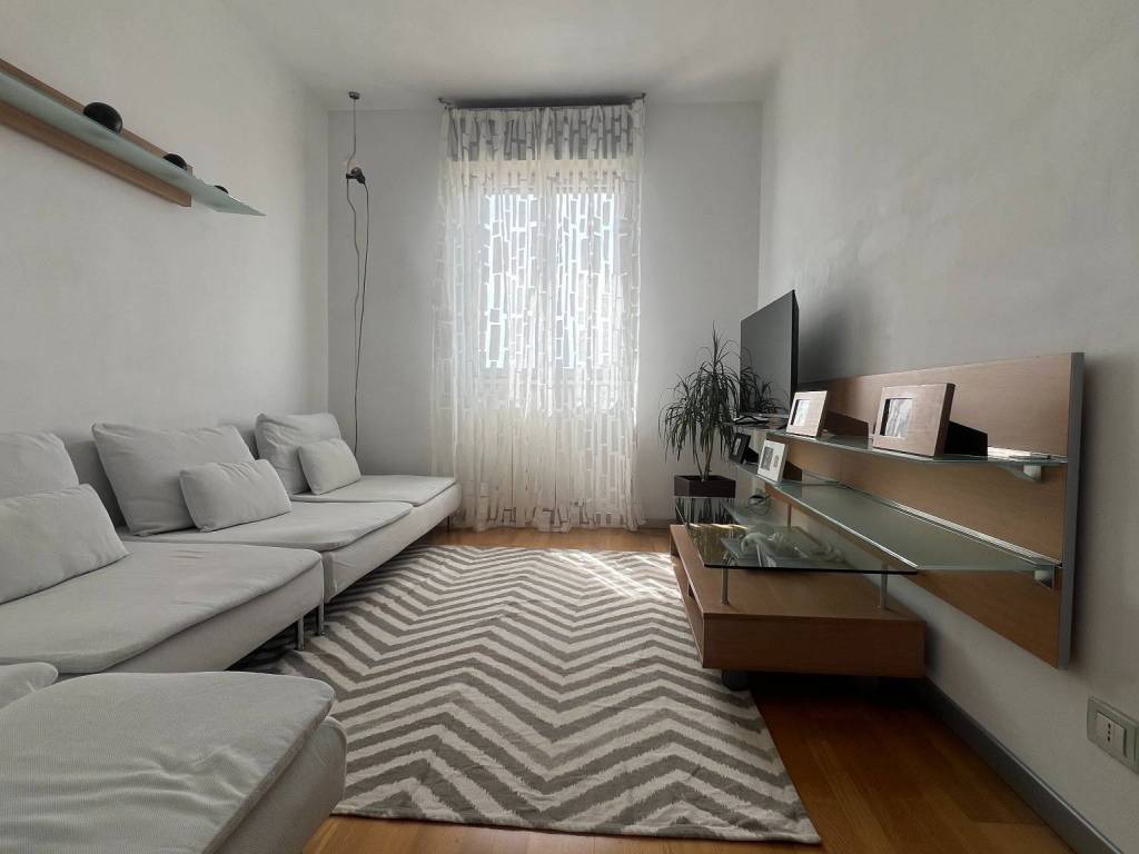 appartamento in vendita a Desio