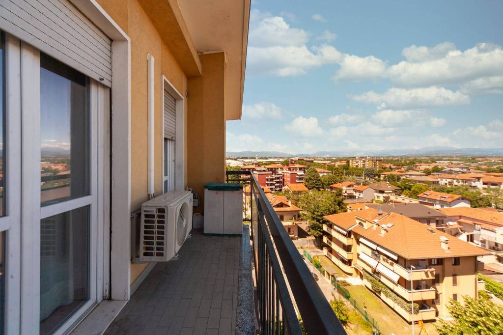 appartamento in vendita a Desio