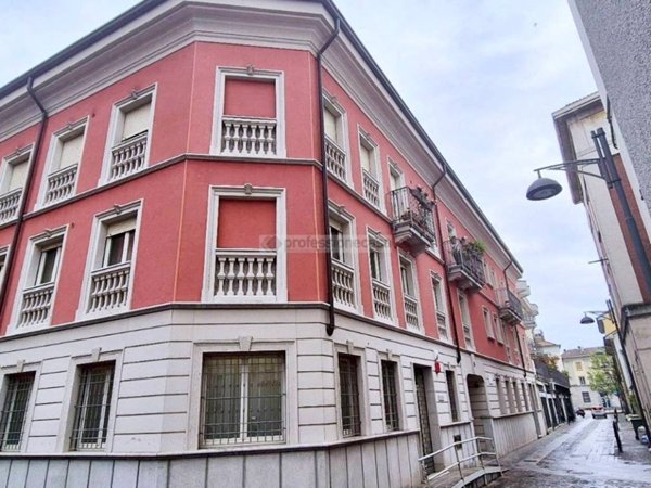 appartamento in vendita a Desio