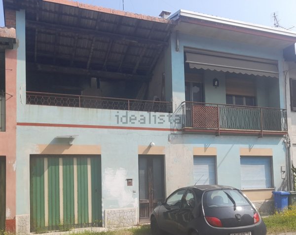 casa indipendente in vendita a Desio