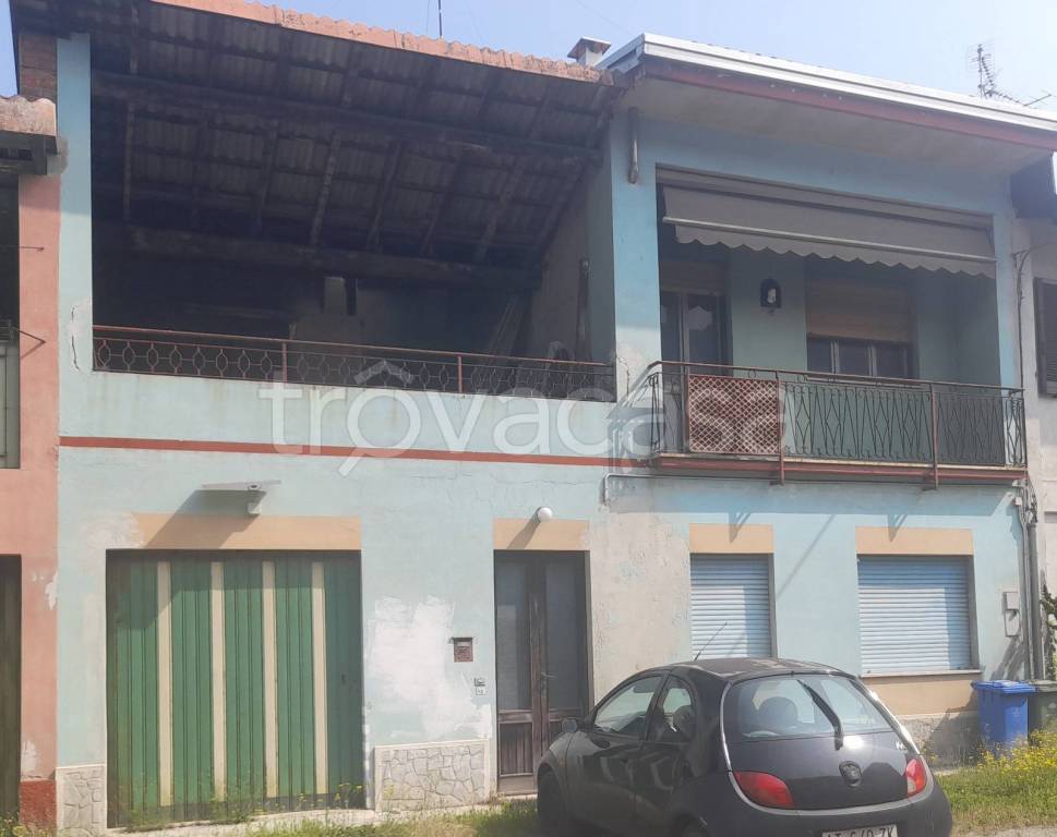 casa indipendente in vendita a Desio