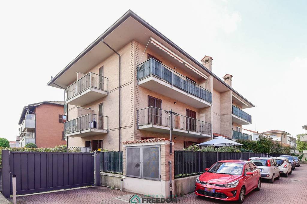 appartamento in vendita a Desio