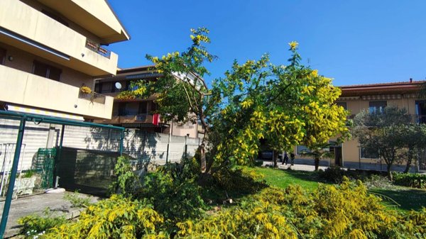 appartamento in vendita a Desio