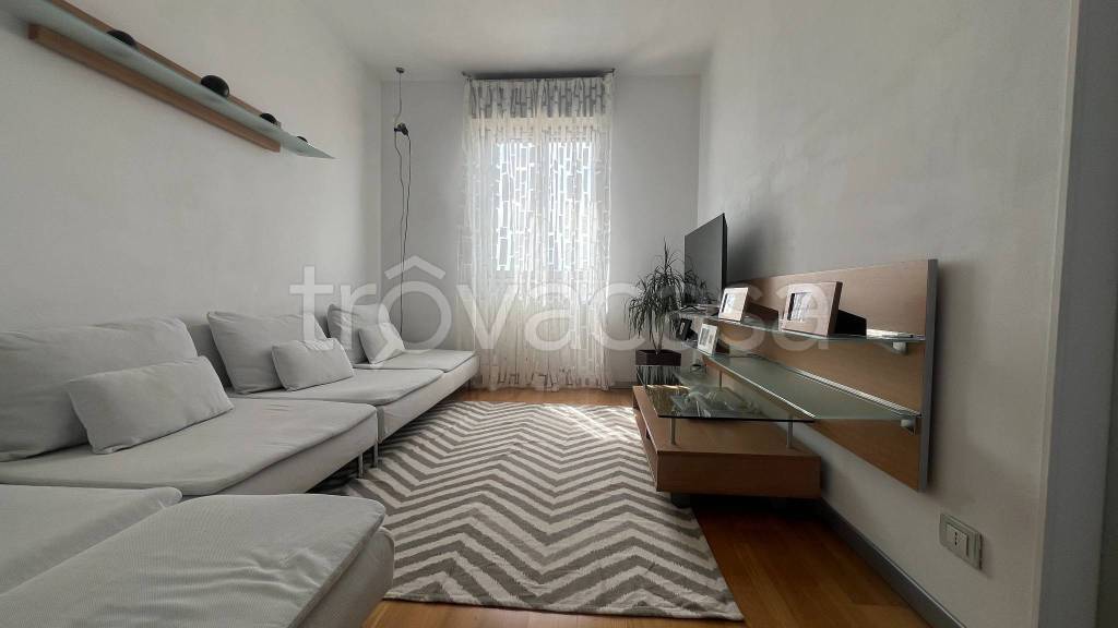 appartamento in vendita a Desio