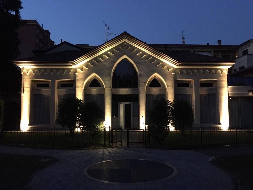 casa indipendente in vendita a Desio