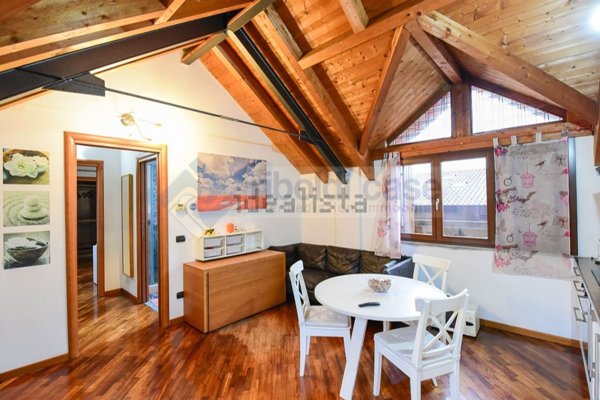 appartamento in vendita a Desio