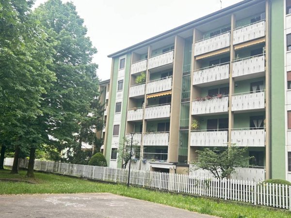 appartamento in vendita a Desio