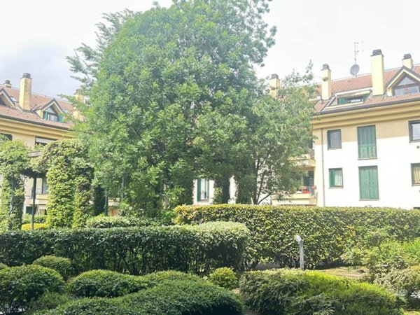 appartamento in vendita a Desio