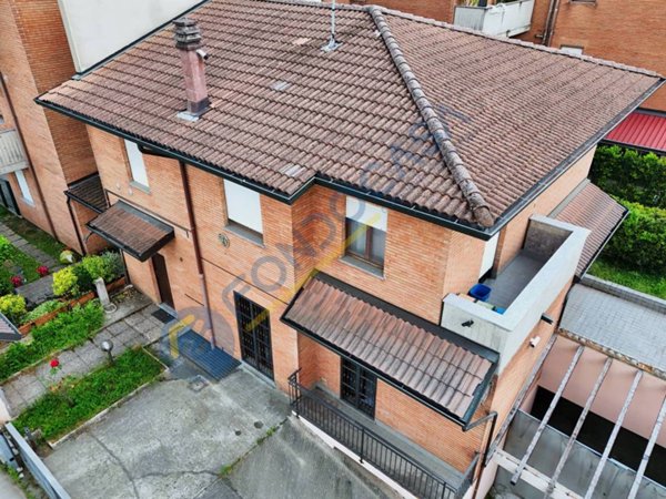 appartamento in vendita a Desio