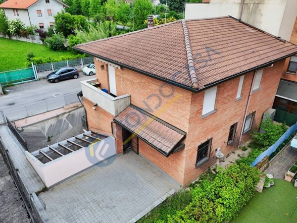 appartamento in vendita a Desio