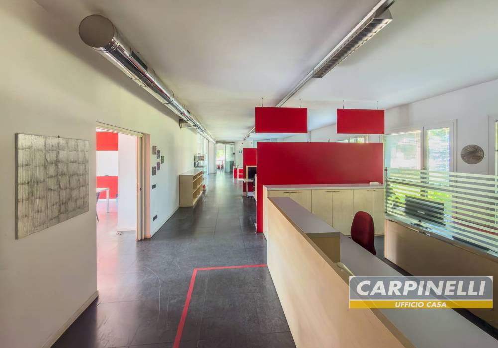 ufficio in vendita a Desio