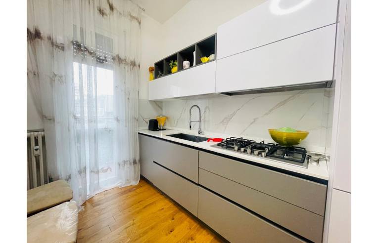 appartamento in vendita a Desio