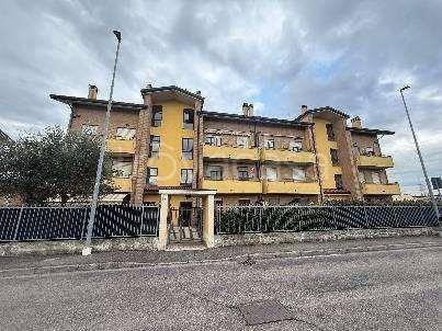appartamento in vendita a Desio