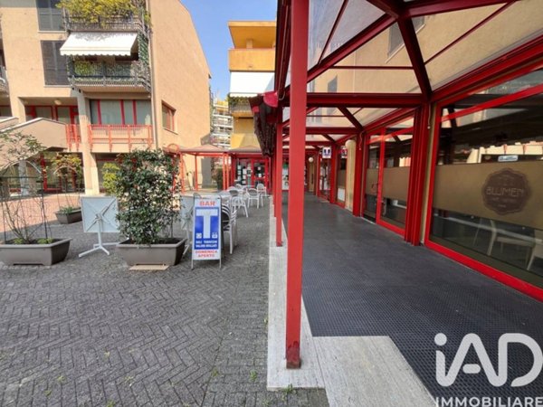 negozio in vendita a Desio