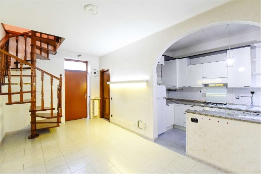 appartamento in vendita a Desio