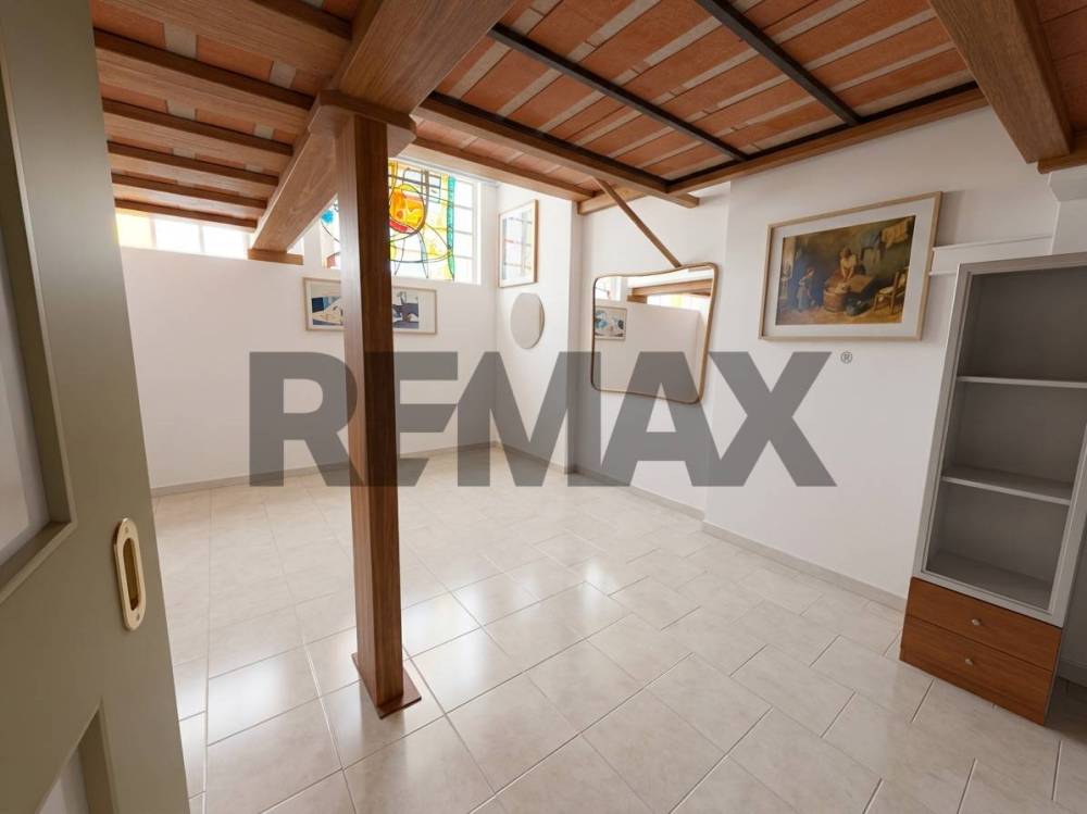 locale di sgombero in vendita a Desio