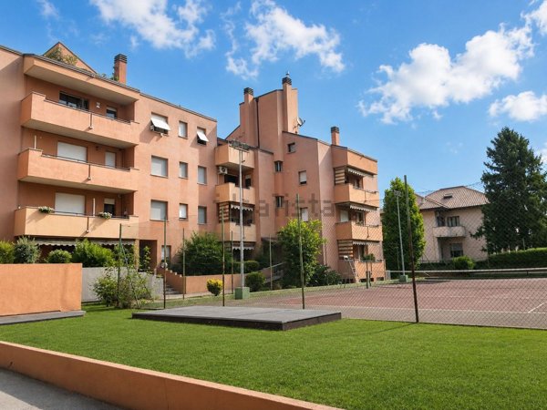 appartamento in vendita a Desio