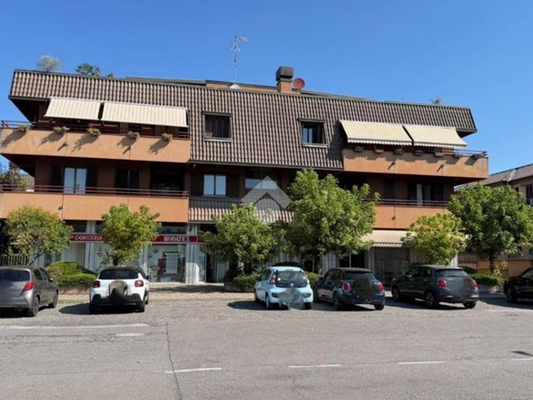 appartamento in vendita a Desio