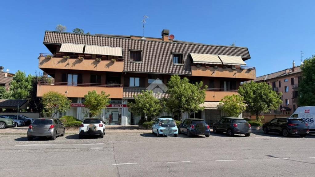 appartamento in vendita a Desio