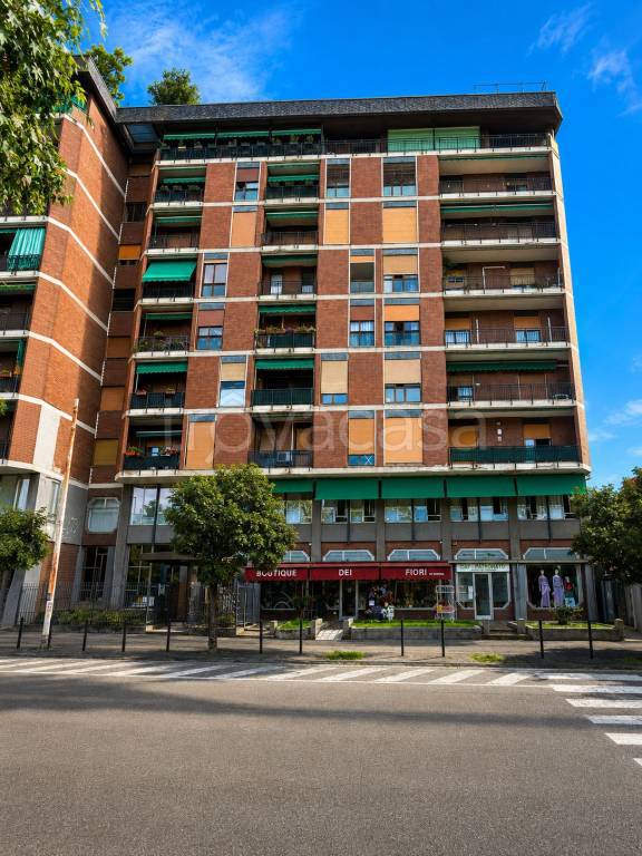 appartamento in vendita a Desio