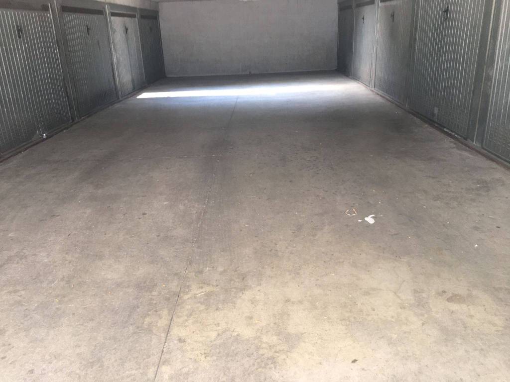 box auto in vendita a Desio