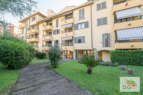 appartamento in vendita a Desio