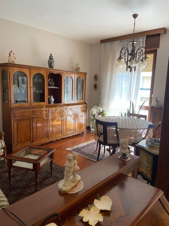appartamento in vendita a Desio