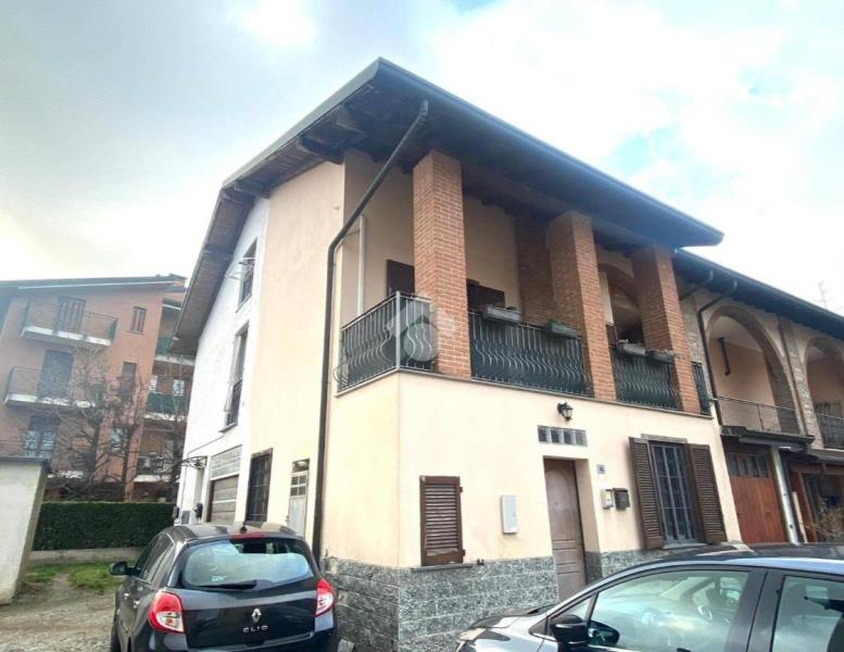 appartamento in vendita a Giussano in zona Paina