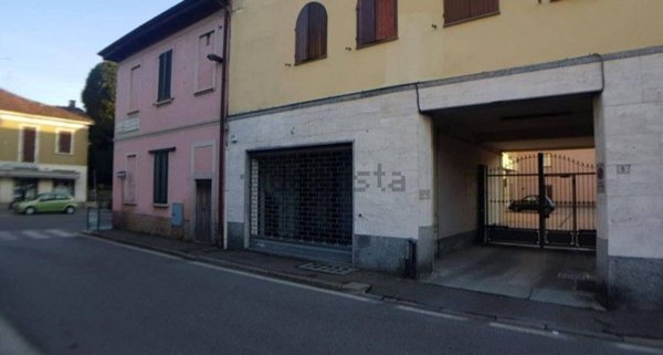 negozio in vendita a Giussano