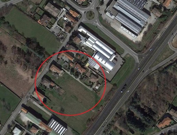 terreno edificabile in vendita a Giussano