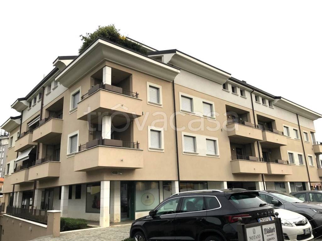 appartamento in vendita a Giussano