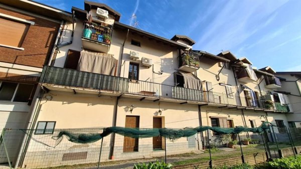 appartamento in vendita a Giussano in zona Paina