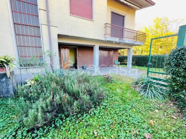 casa indipendente in vendita a Giussano