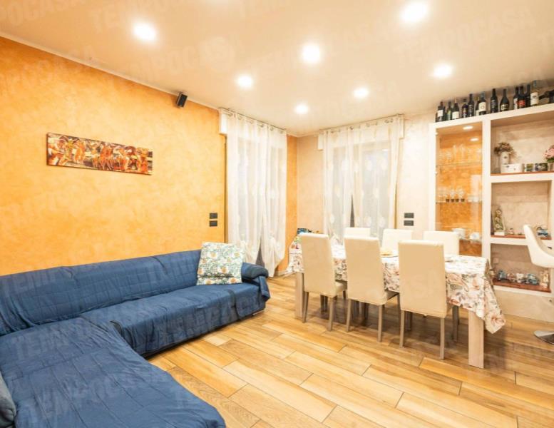 appartamento in vendita a Giussano in zona Birone