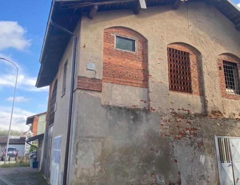 casa indipendente in vendita a Giussano in zona Paina