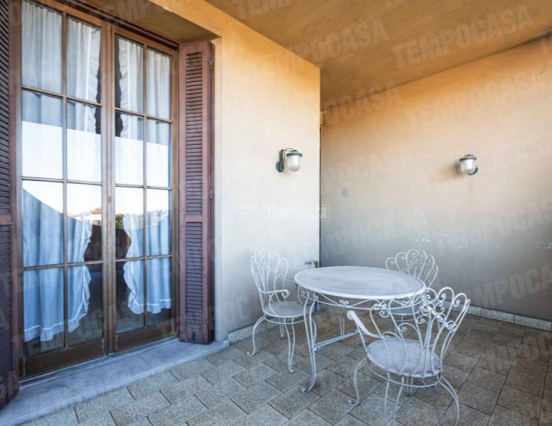 appartamento in vendita a Giussano in zona Paina