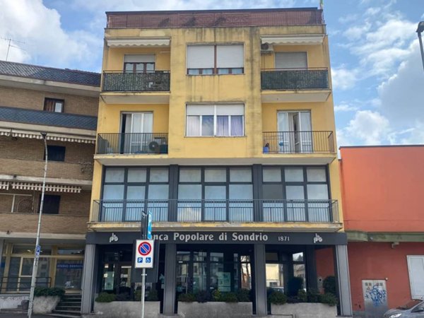 ufficio in vendita a Giussano