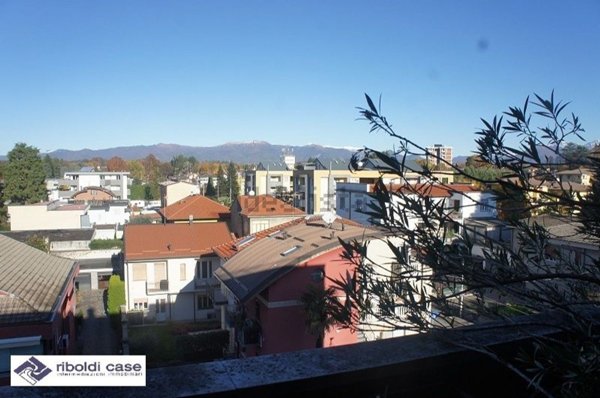 appartamento in vendita a Giussano