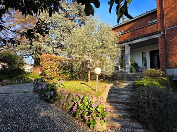 appartamento in vendita a Giussano