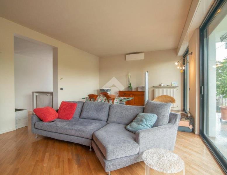 casa indipendente in vendita a Giussano