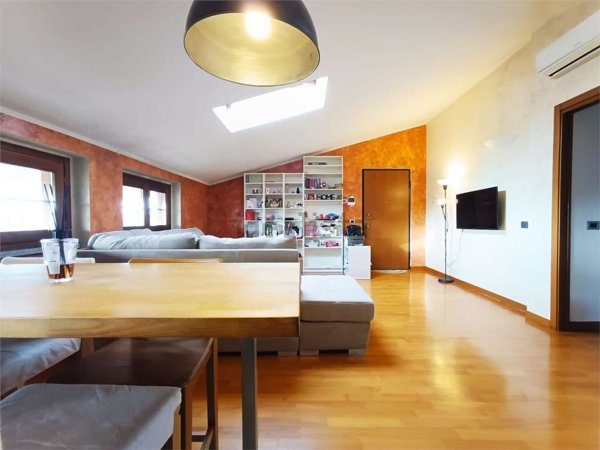 appartamento in vendita a Giussano