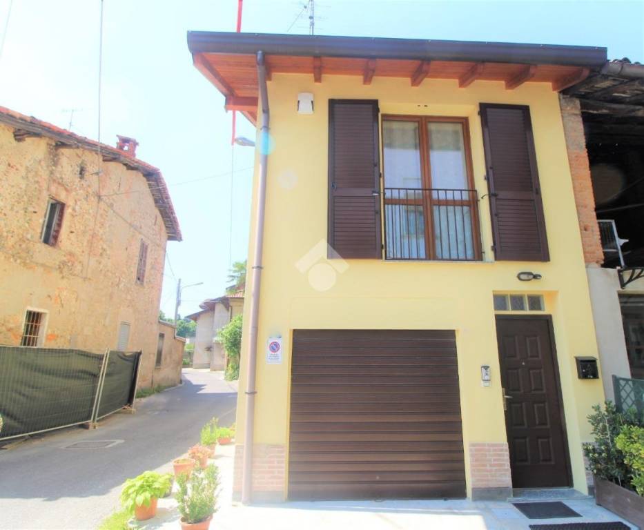 casa indipendente in vendita a Giussano