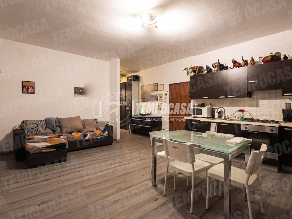 appartamento in vendita a Giussano