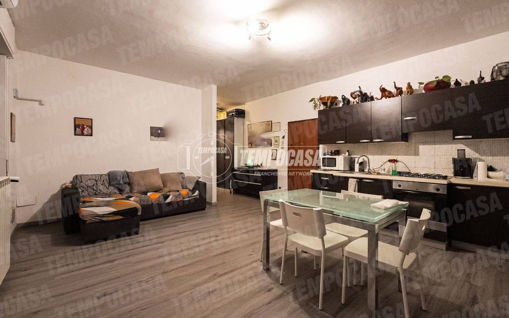 appartamento in vendita a Giussano