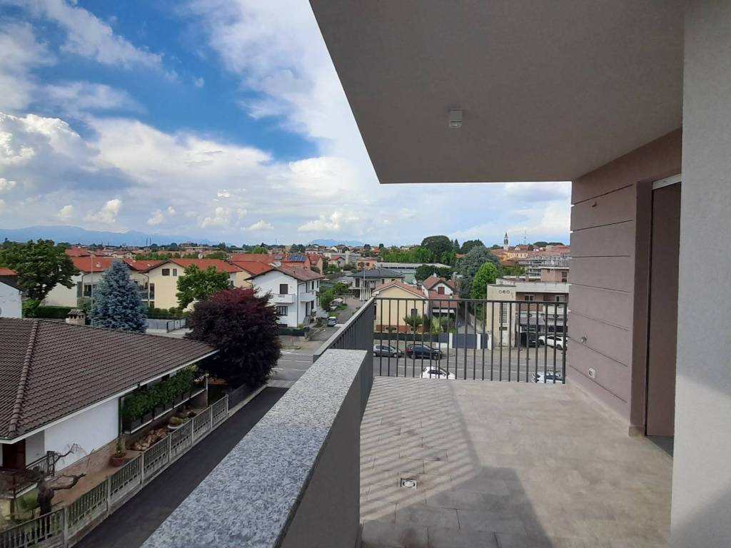 appartamento in vendita a Giussano